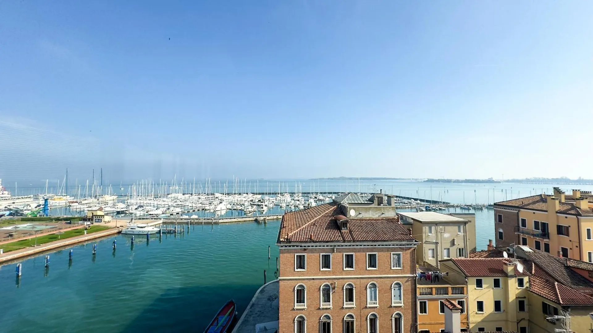 Luxury Majestic Penthouse Apartment Chioggia